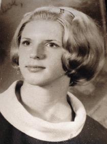 Jo  Owens